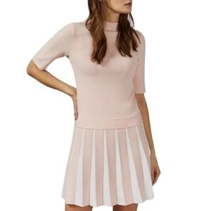 Ted Baker London Hethia Pink & White Knit‎ Pleated Dress